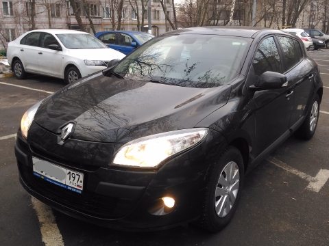 Продать битый автомобиль Renault Megane III на Автобитьё.ру