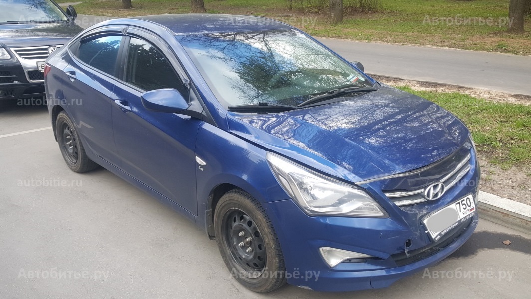 Hyundai Solaris I рестайлинг - битый спереди.