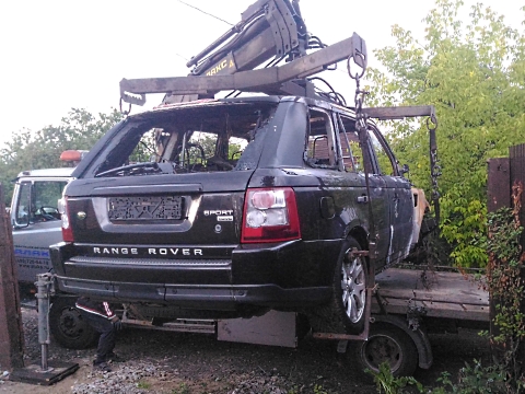 Продать битый, сгоревший автомобиль Range Rover Sport I на Автобитьё.ру