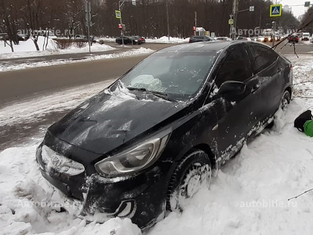 Скупка битых автомобилей в Мишеронском.